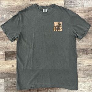 New Women’s Halloween Graphic Tee